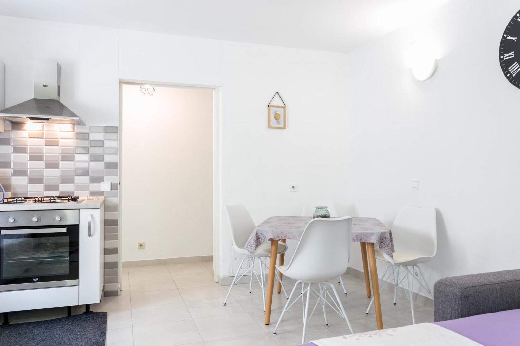 Apartments With A Parking Space Podstrana, Split - 17586 Exterior photo
