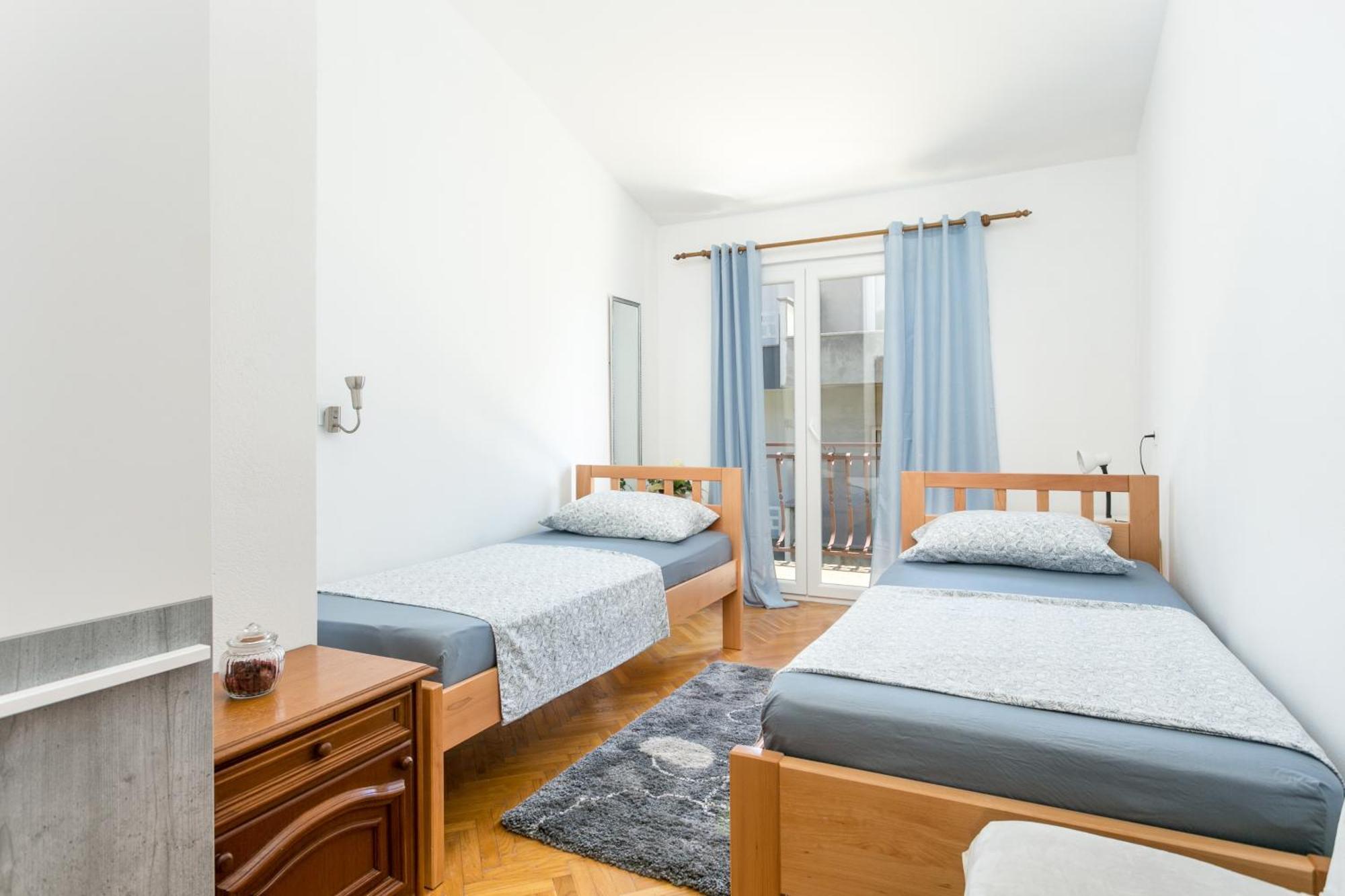 Apartments With A Parking Space Podstrana, Split - 17586 Exterior photo